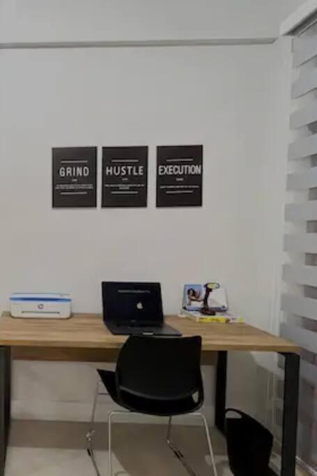 Parkhurst Lux Condo Near Devon House Kingston Ngoại thất bức ảnh