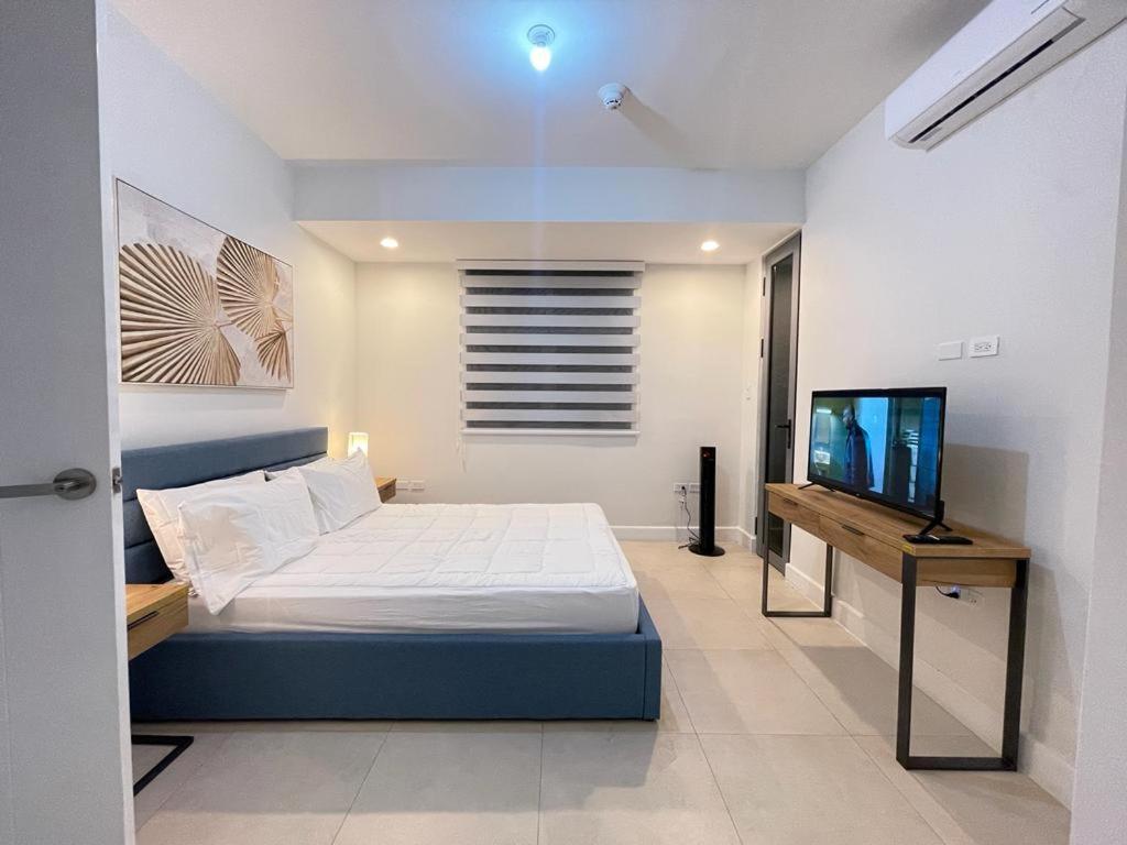Parkhurst Lux Condo Near Devon House Kingston Ngoại thất bức ảnh